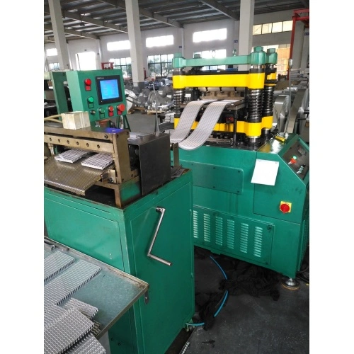 Custom Fin Forming Machine and Fin Molds