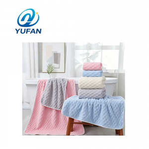 Soft 3D Grid Plush Blanket for Home and Baby Use